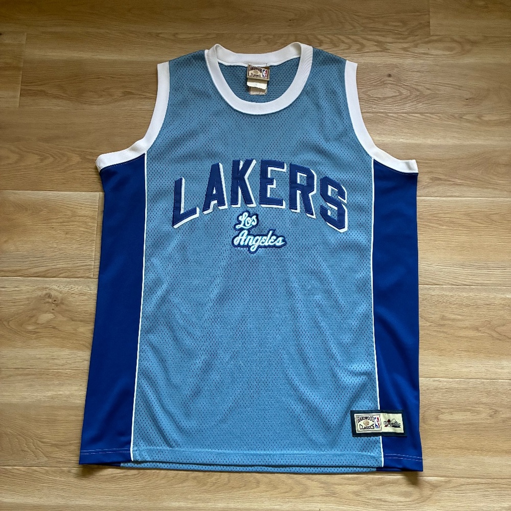 Vintage 2000s Majestic NBA Hardwood Classics Lakers Light Blue Jersey XL
